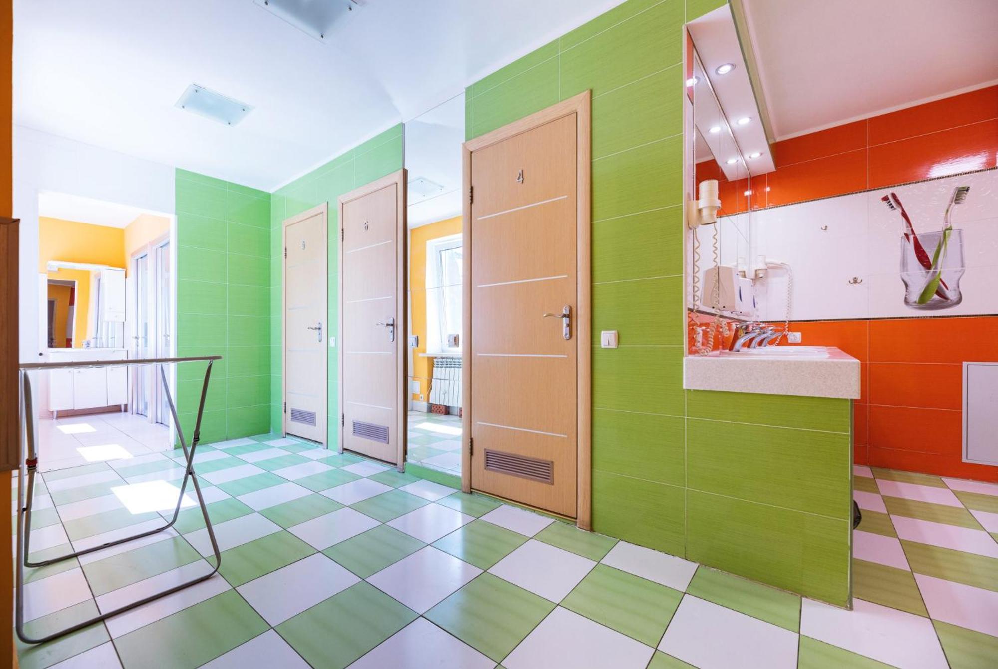 Guest House "Golden Gate 911 " Kiev Buitenkant foto