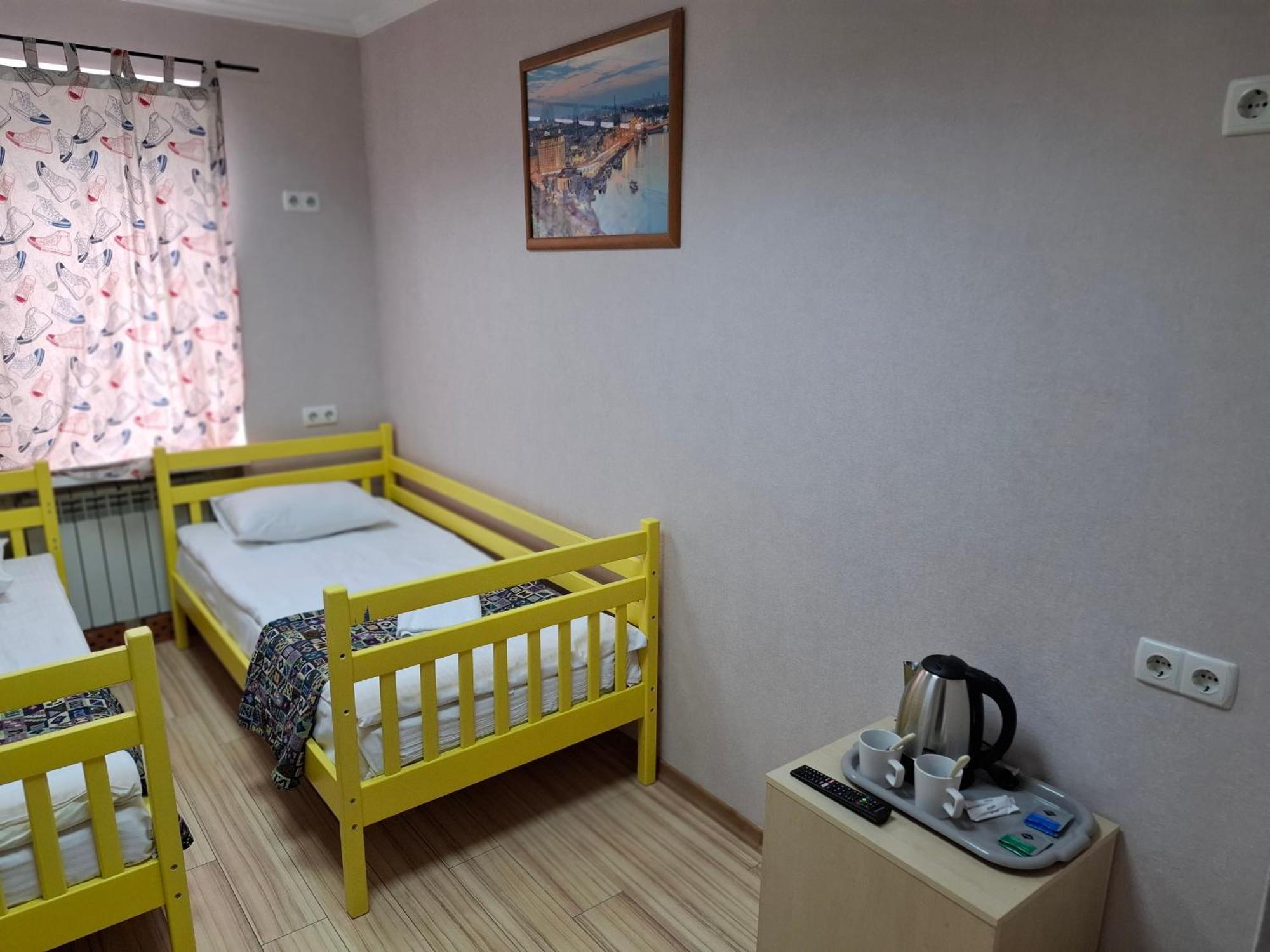Guest House "Golden Gate 911 " Kiev Buitenkant foto